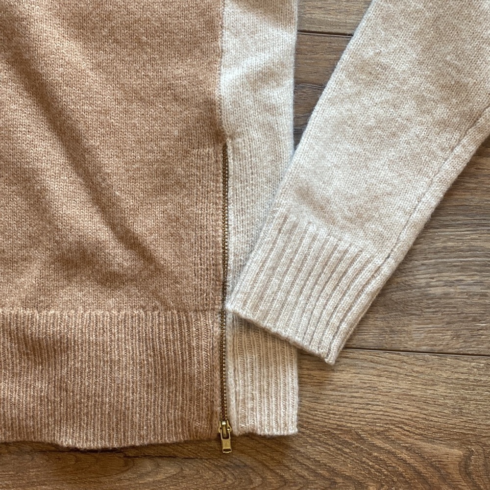 J. Crew 100% Wool sweater - Picture 4 of 8